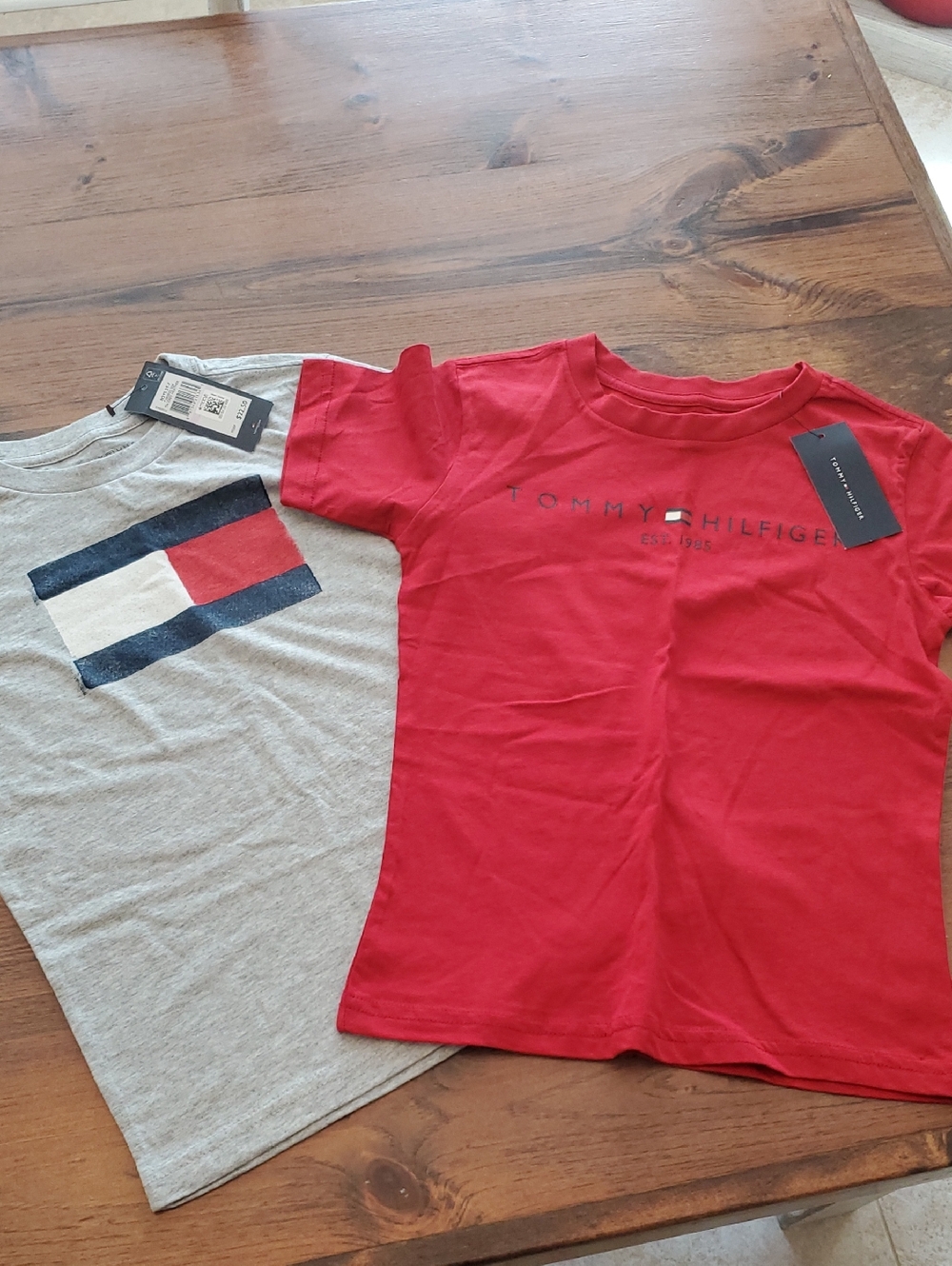 New Tommy Hilfiger Boys Logo & Flag Shortsleeve Tshirt Lot - Size 6